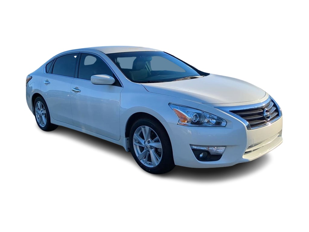Thumbnail: 2015 Nissan Altima - 26