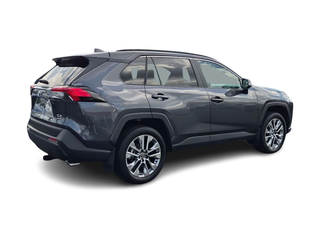 Thumbnail: 2025 Toyota RAV4 - 21