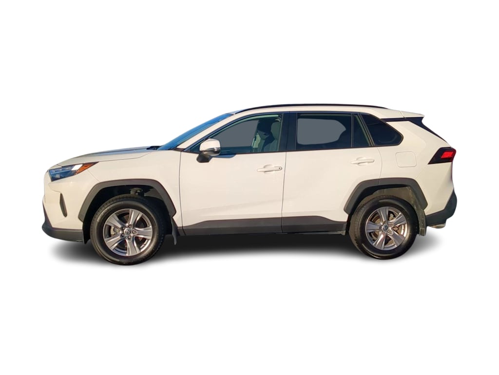 Thumbnail: 2022 Toyota RAV4 - 23