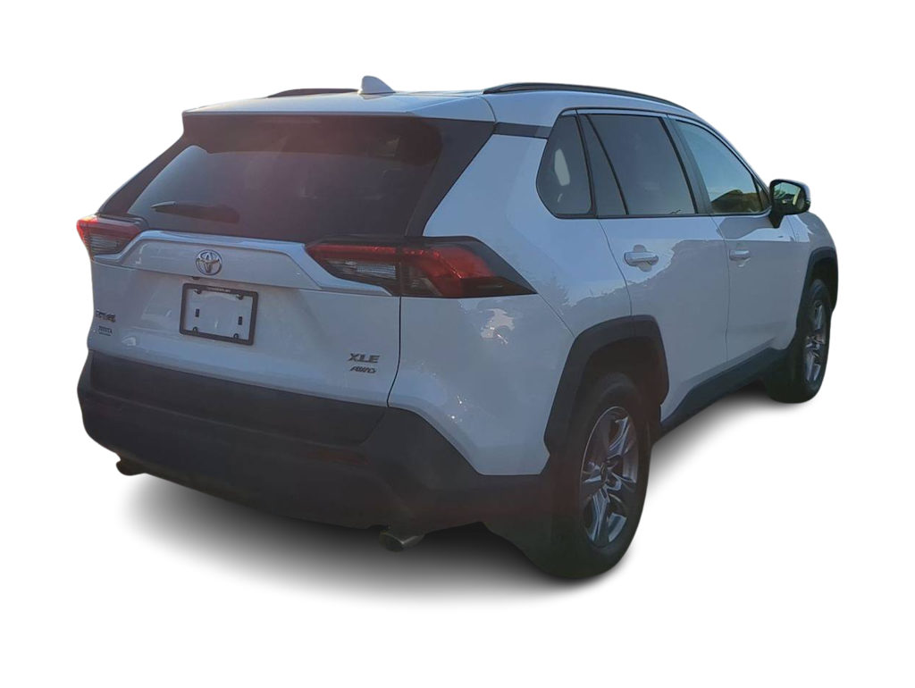 Thumbnail: 2022 Toyota RAV4 - 26