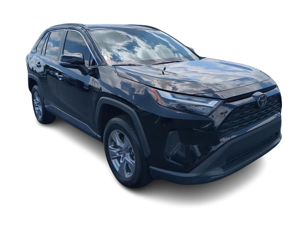Thumbnail: 2022 Toyota RAV4 - 25