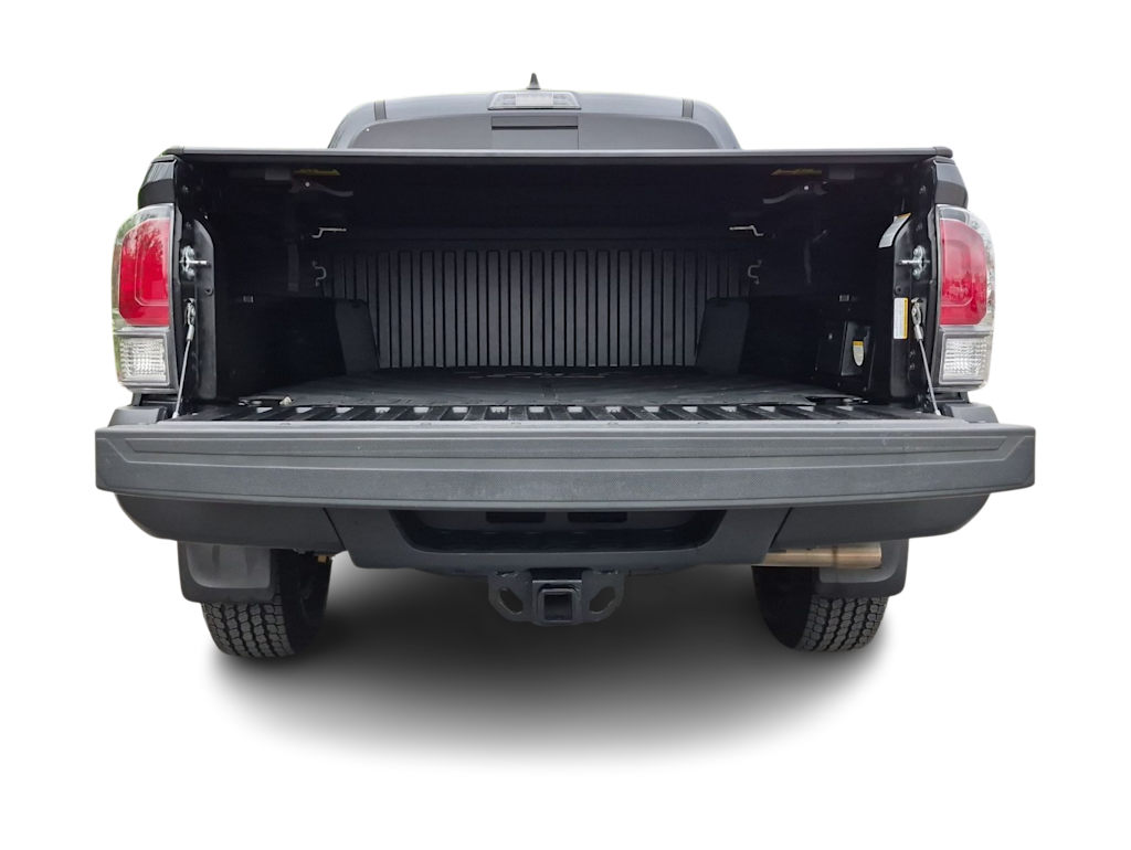 Thumbnail: 2023 Toyota Tacoma - 18