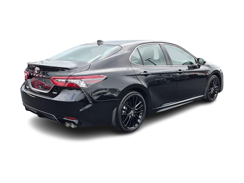 Thumbnail: 2022 Toyota Camry - 23