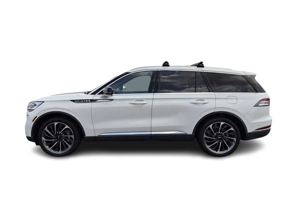 Thumbnail: 2020 Lincoln Aviator - 3