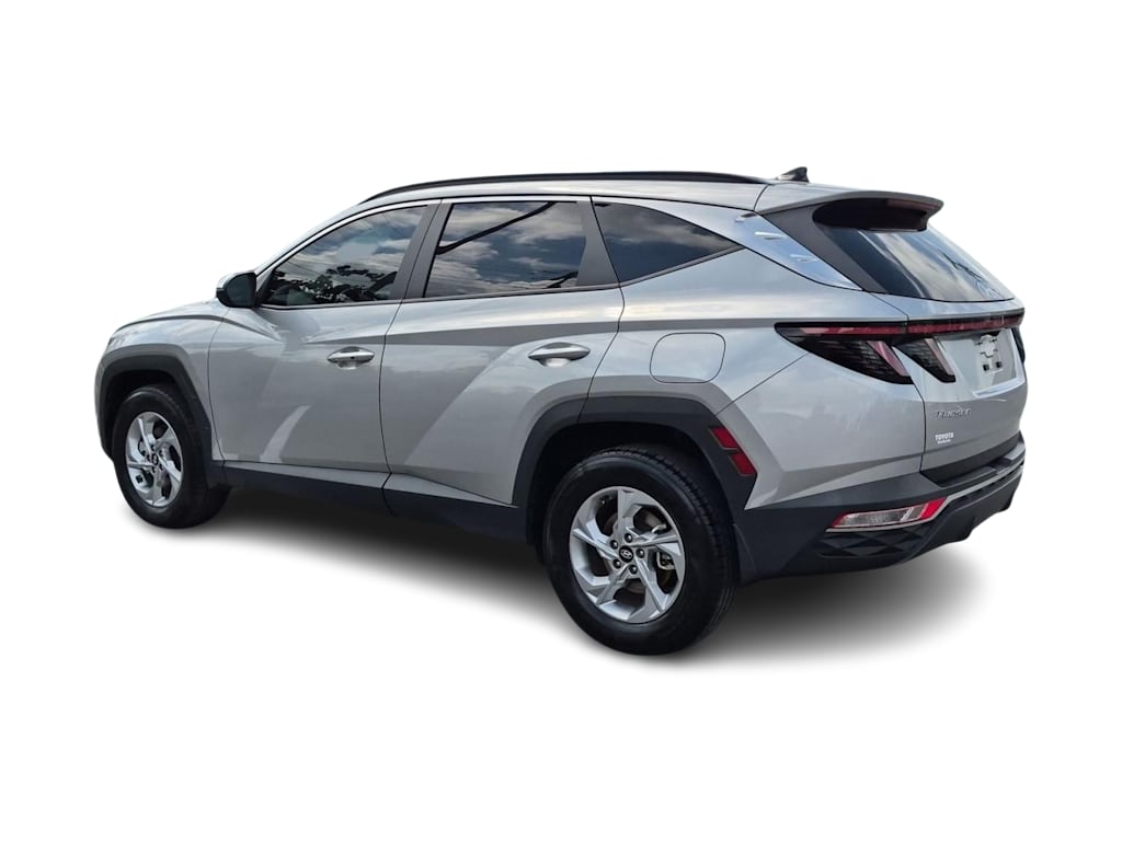Thumbnail: 2022 Hyundai Tucson - 4