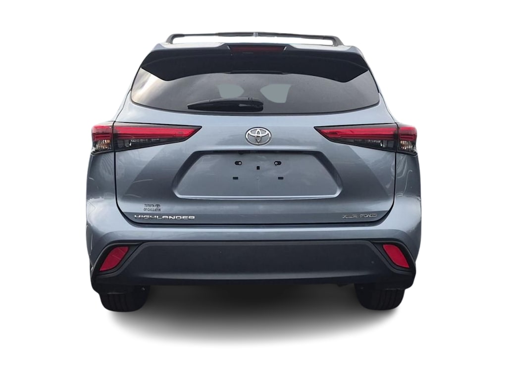 Thumbnail: 2022 Toyota Highlander - 5