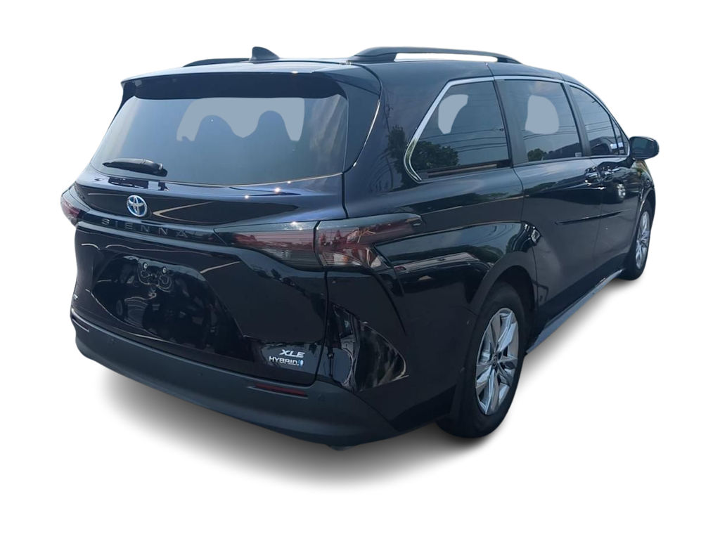 Thumbnail: 2024 Toyota Sienna - 23