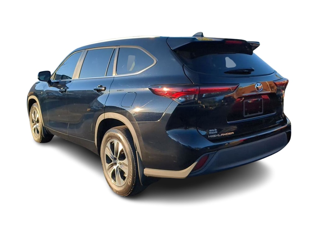 Thumbnail: 2024 Toyota Highlander - 24
