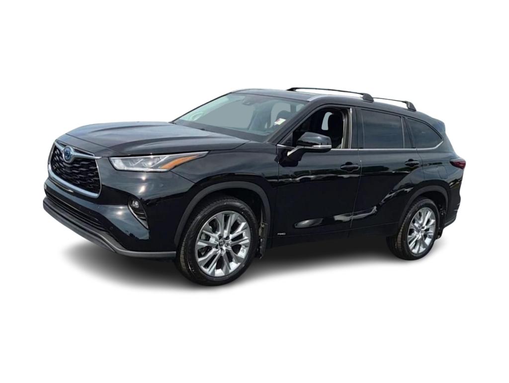 Thumbnail: 2024 Toyota Highlander - 3