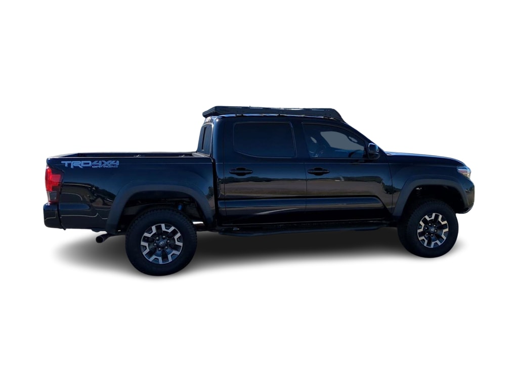 Thumbnail: 2019 Toyota Tacoma - 25