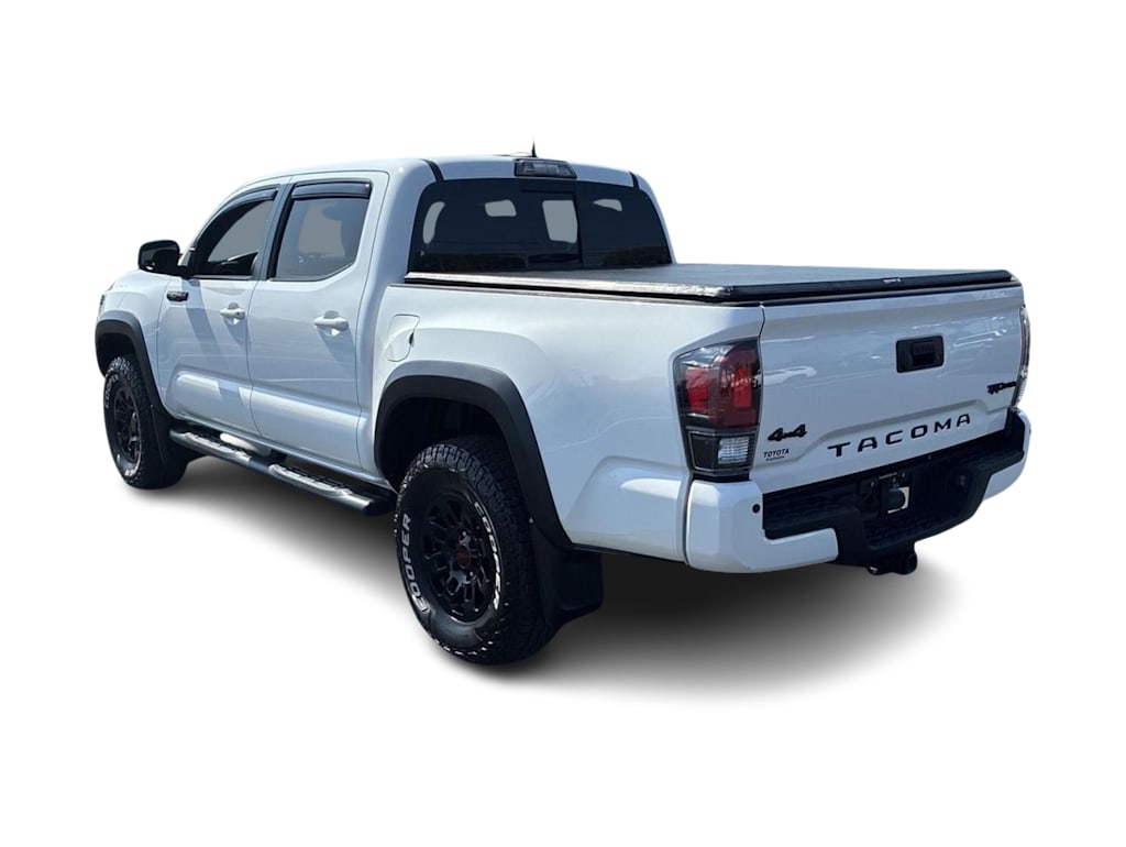 Thumbnail: 2019 Toyota Tacoma - 4