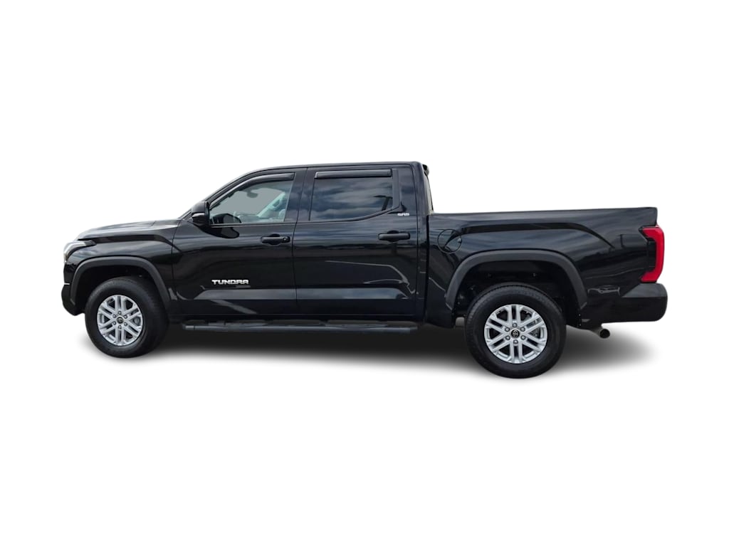 Thumbnail: 2024 Toyota Tundra - 3