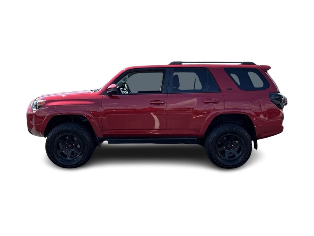 Thumbnail: 2017 Toyota 4Runner - 3