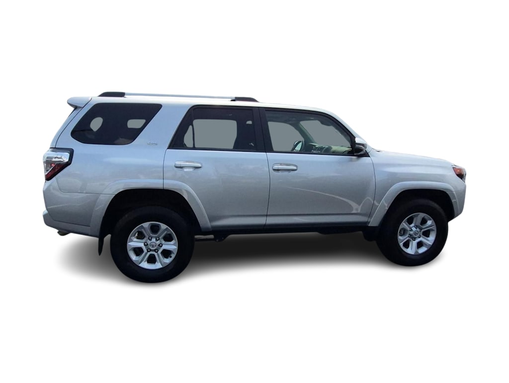 Thumbnail: 2022 Toyota 4Runner - 23