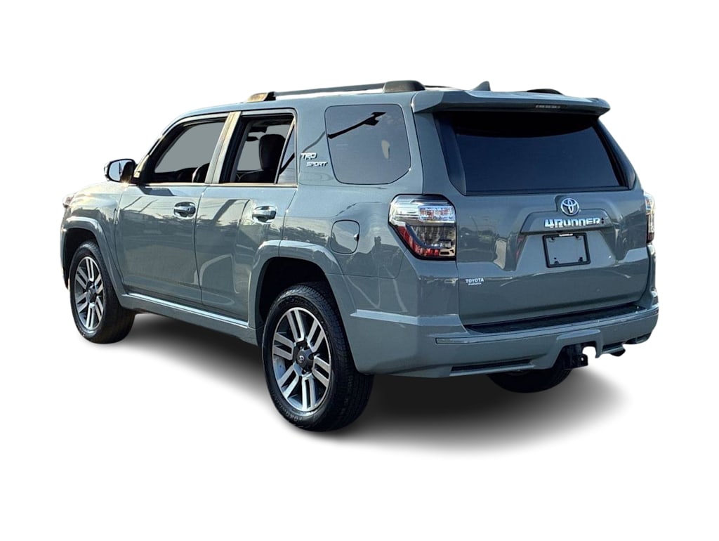 Thumbnail: 2022 Toyota 4Runner - 3