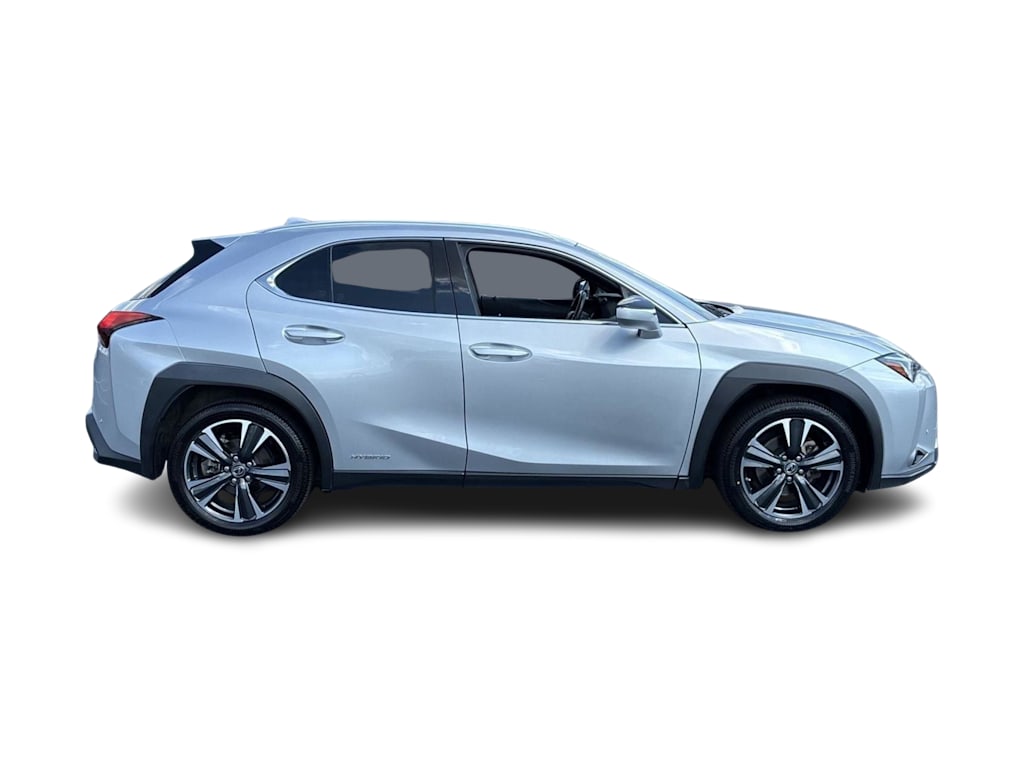 Thumbnail: 2020 Lexus UX - 21