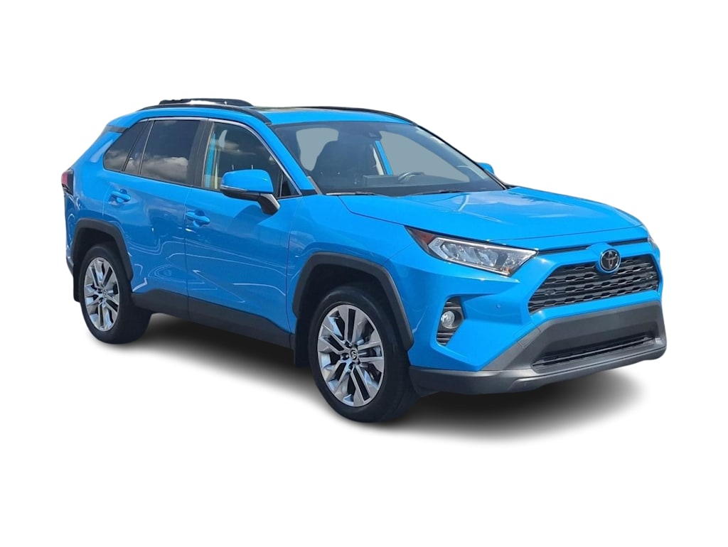 Thumbnail: 2021 Toyota RAV4 - 15