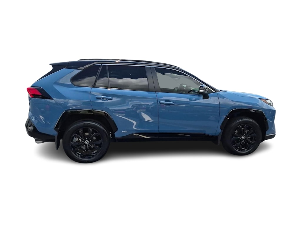Thumbnail: 2022 Toyota RAV4 - 24