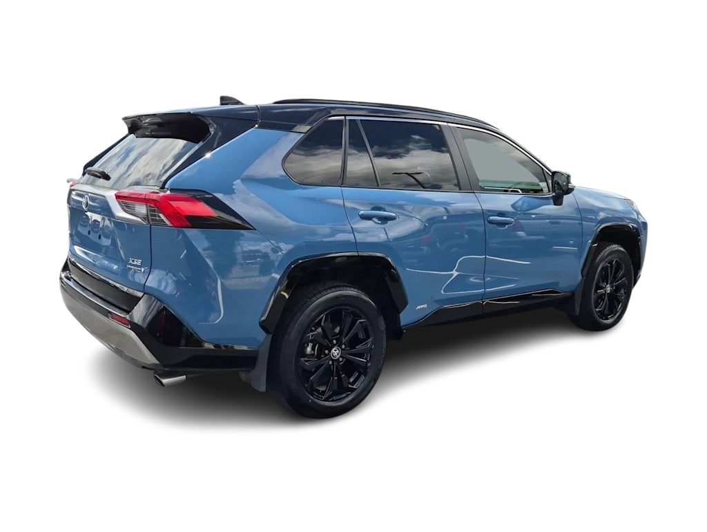 Thumbnail: 2022 Toyota RAV4 - 23