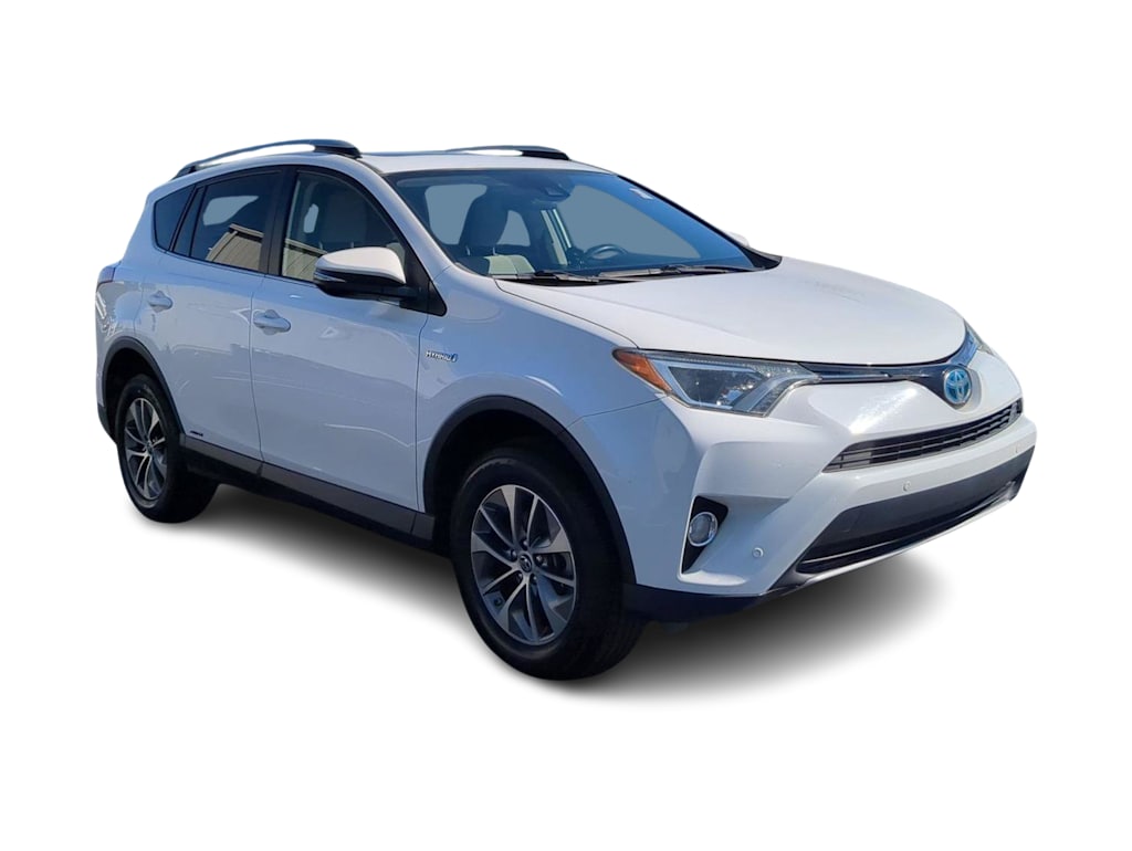 Thumbnail: 2018 Toyota RAV4 - 26