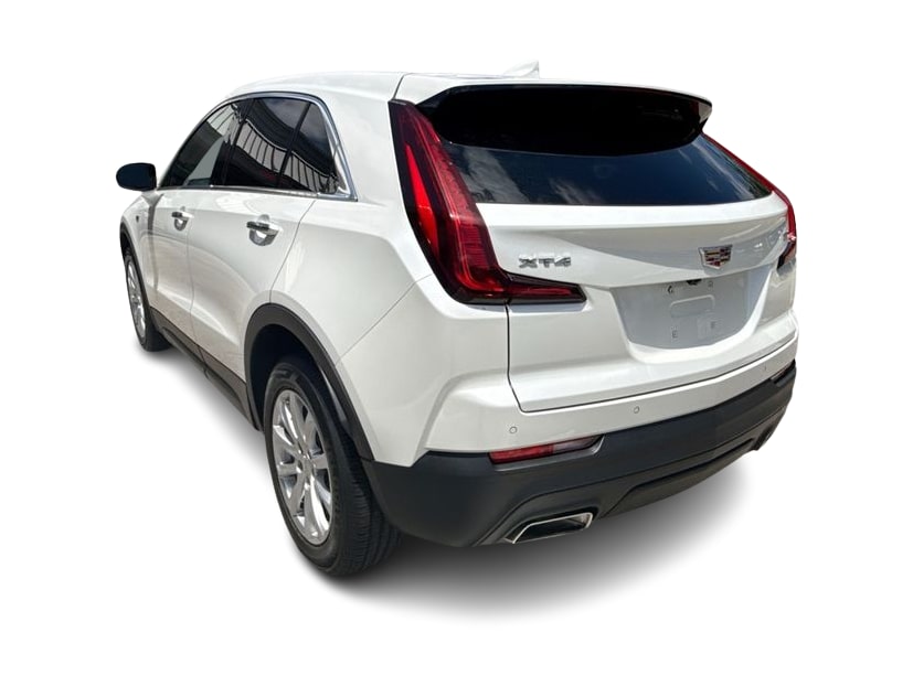 Thumbnail: 2023 Cadillac XT4 - 4