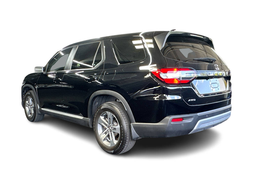 Thumbnail: 2023 Honda Pilot - 4