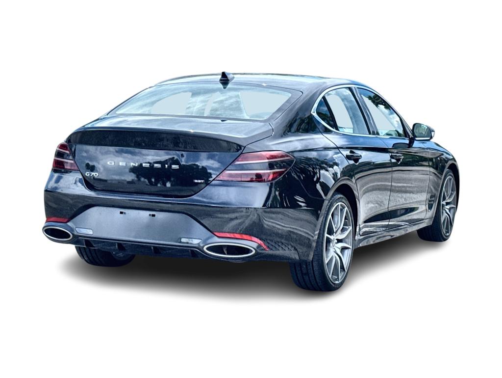 Thumbnail: 2023 Genesis G70 - 23