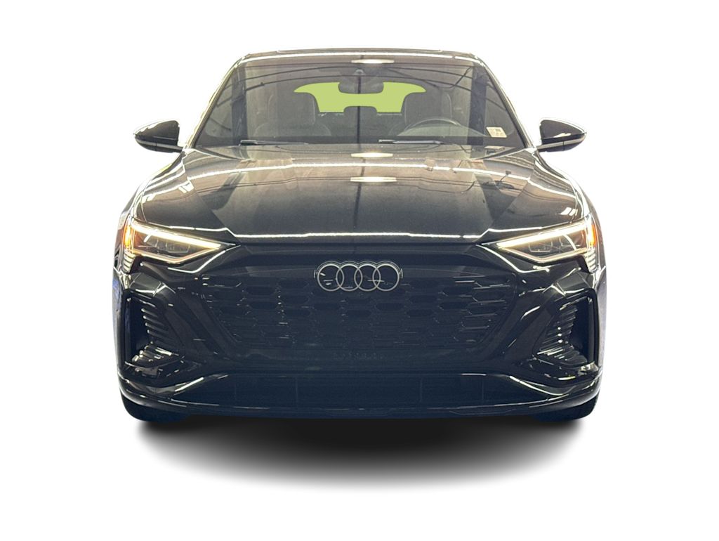 Thumbnail: 2024 Audi Q8 e-tron - 5
