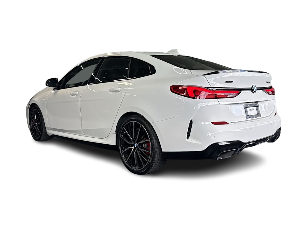 Thumbnail: 2024 BMW 2 Series - 4