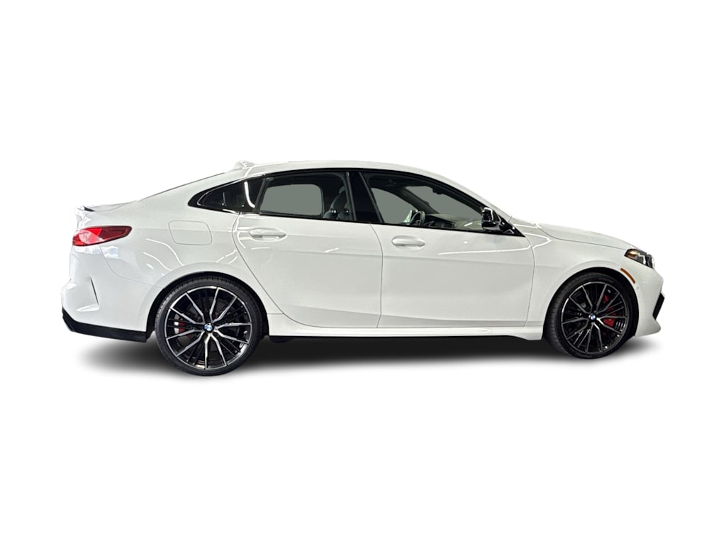 Thumbnail: 2024 BMW 2 Series - 22