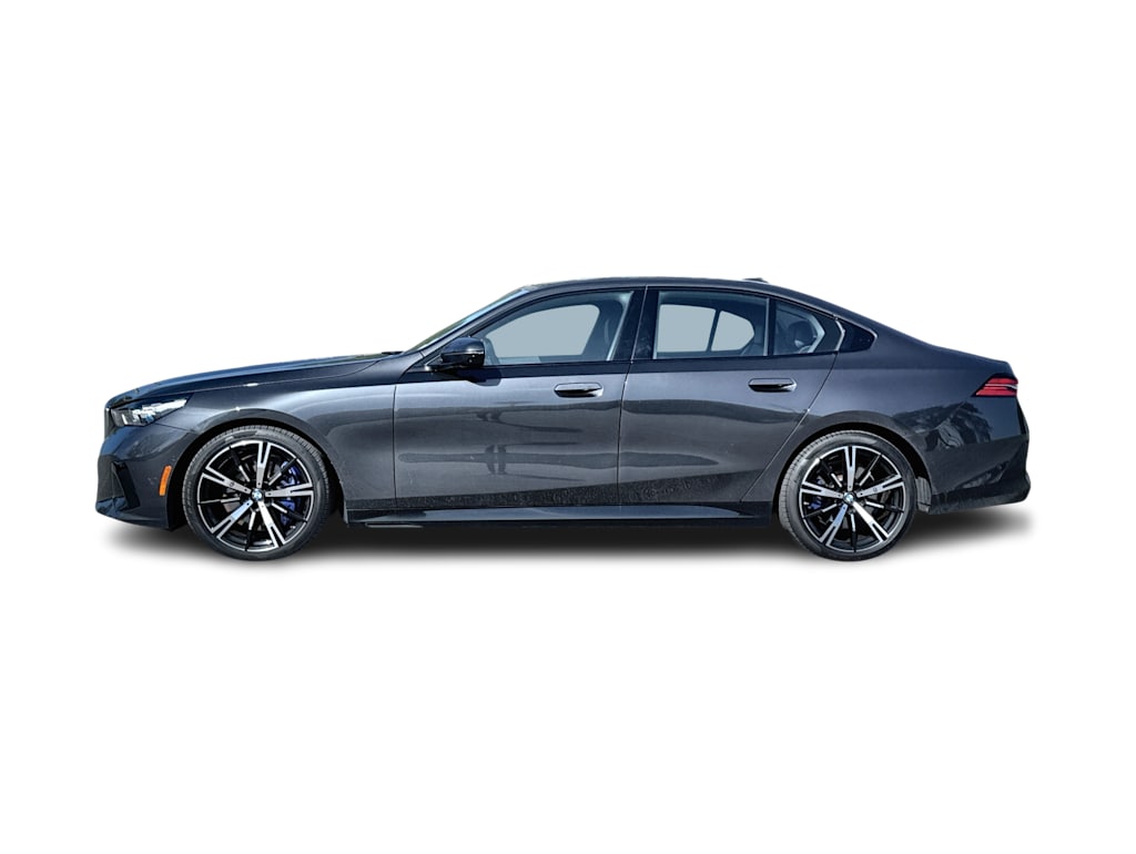 Thumbnail: 2024 BMW 5 Series - 3