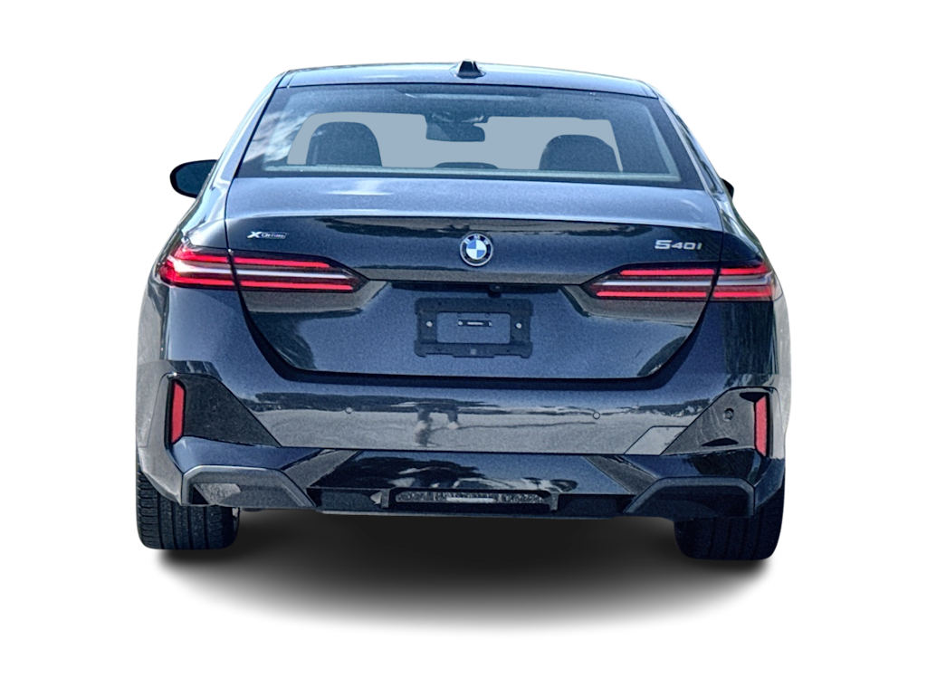 Thumbnail: 2024 BMW 5 Series - 22