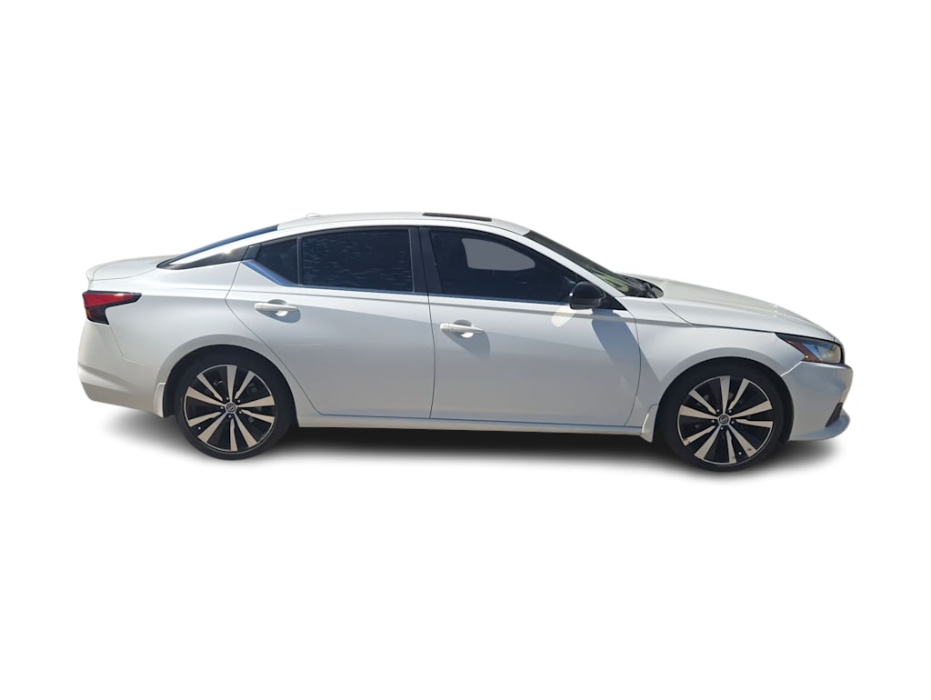 Thumbnail: 2020 Nissan Altima - 13