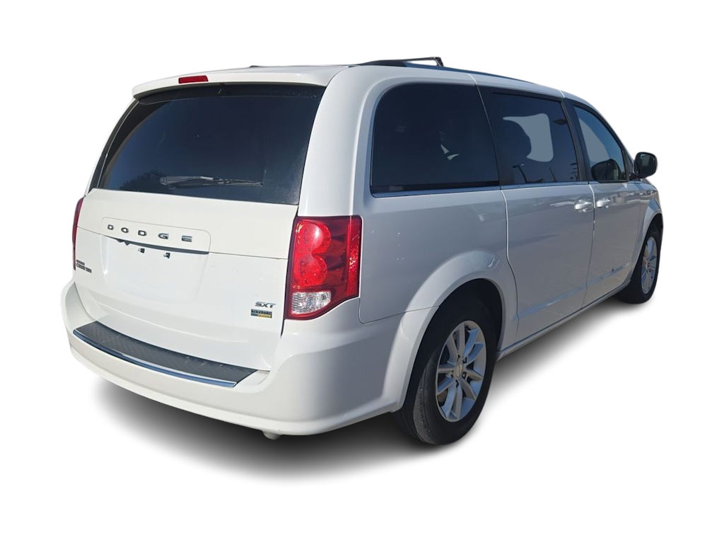 Thumbnail: 2018 Dodge Grand Caravan - 21