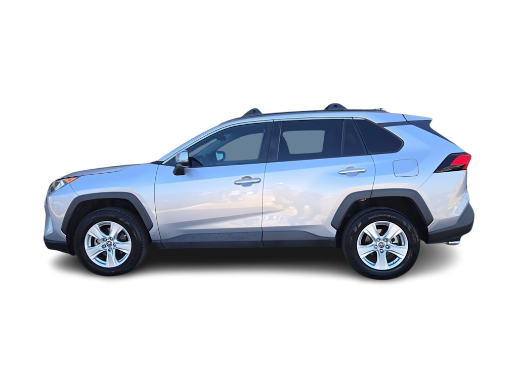 Thumbnail: 2020 Toyota RAV4 - 3