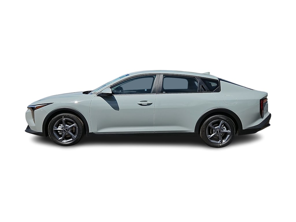Thumbnail: 2026 Kia K4 - 3