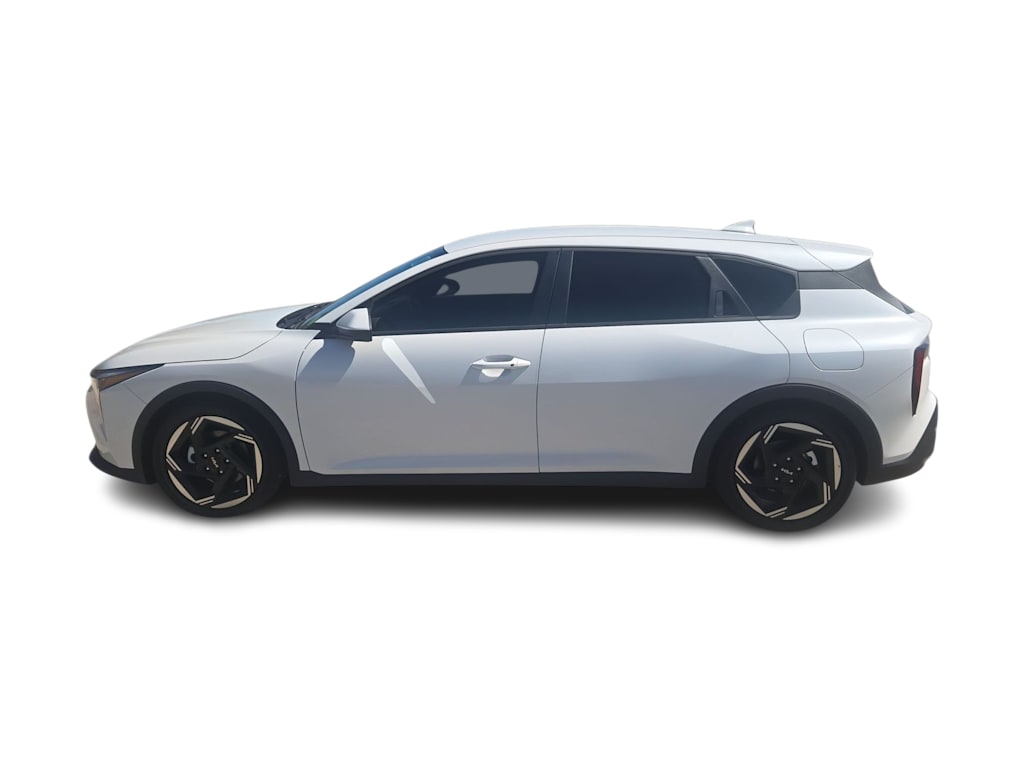Thumbnail: 2026 Kia K4 - 3