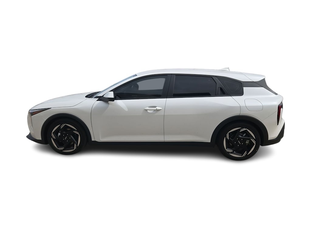 Thumbnail: 2026 Kia K4 - 3