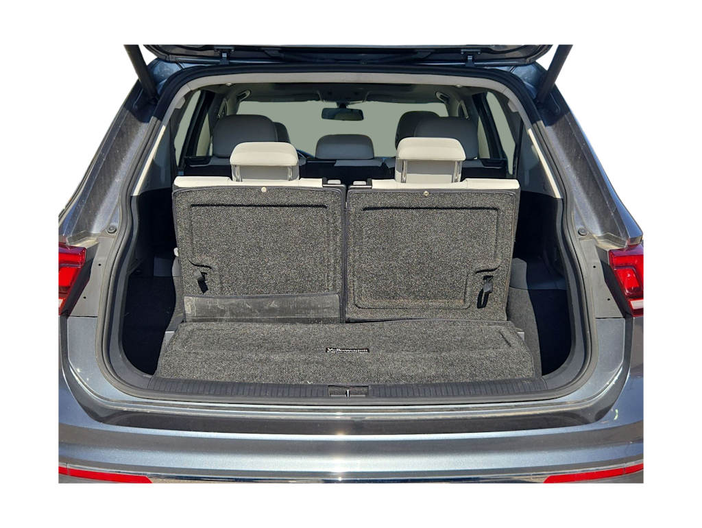 Thumbnail: 2018 Volkswagen Tiguan - 17