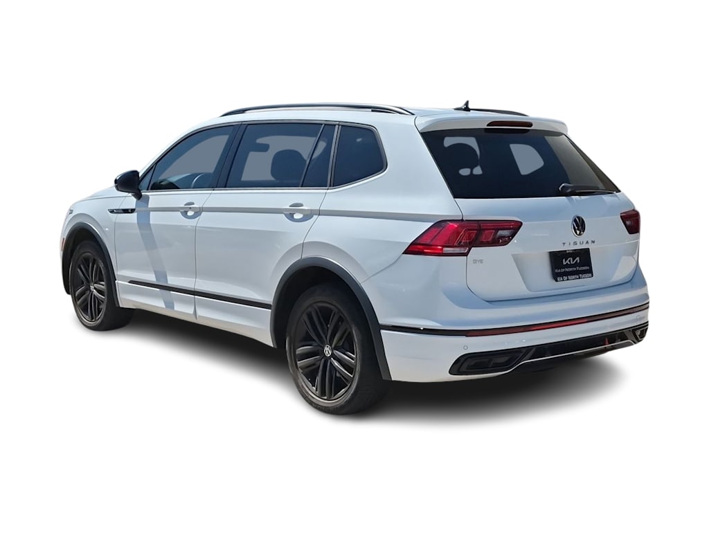 Thumbnail: 2022 Volkswagen Tiguan - 4