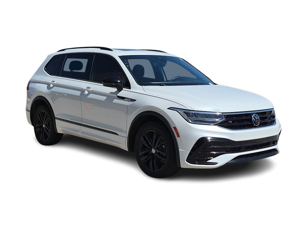 Thumbnail: 2022 Volkswagen Tiguan - 20