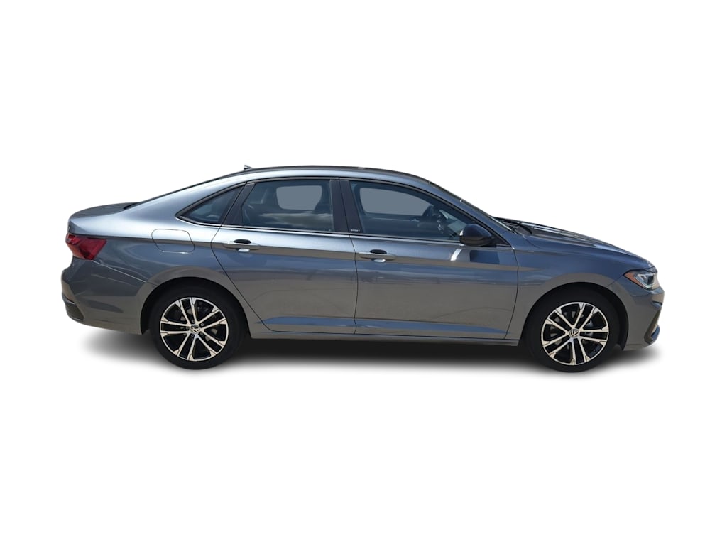 Thumbnail: 2025 Volkswagen Jetta - 14