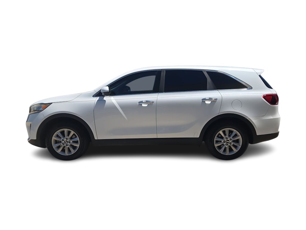 Thumbnail: 2019 Kia Sorento - 3