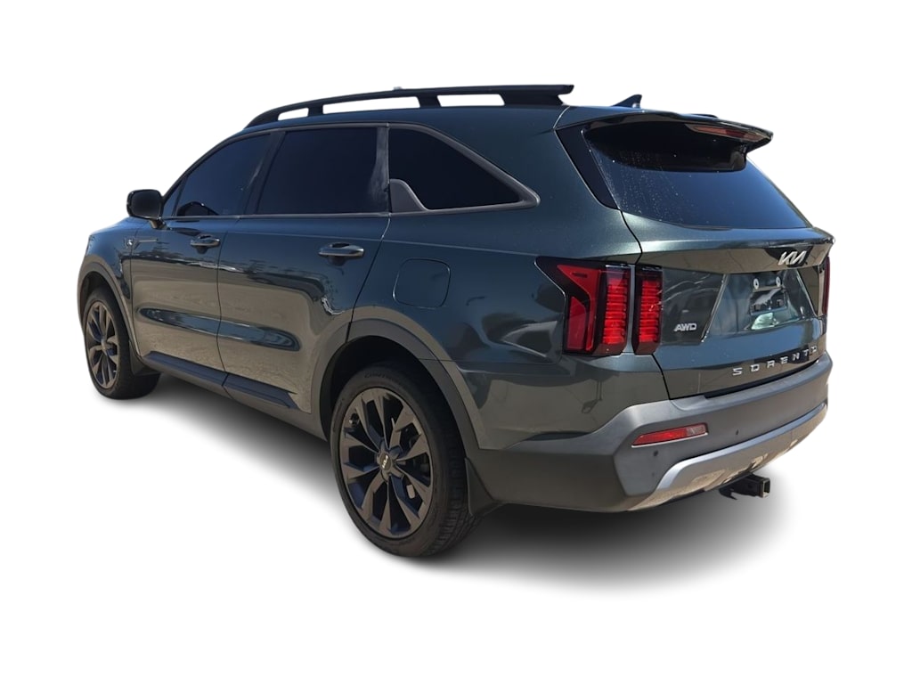 Thumbnail: 2022 Kia Sorento - 4