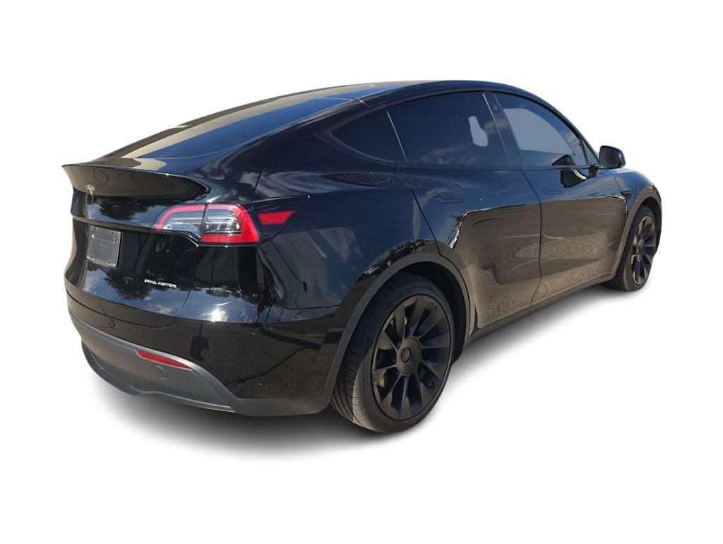 Thumbnail: 2023 Tesla Model Y - 20