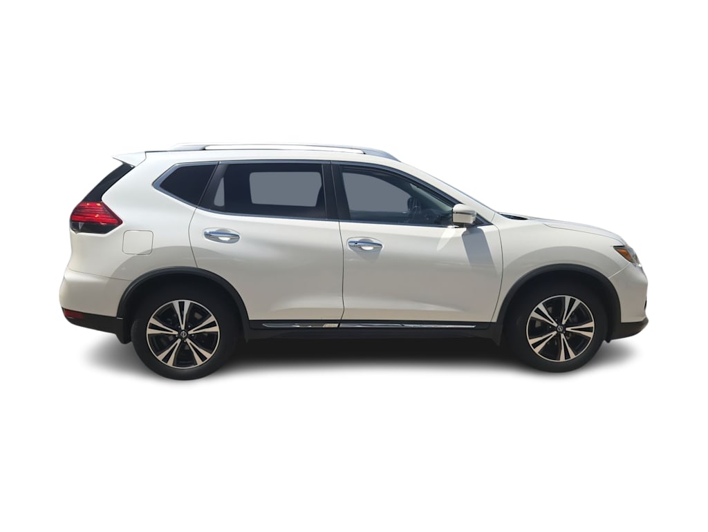 Thumbnail: 2017 Nissan Rogue - 23