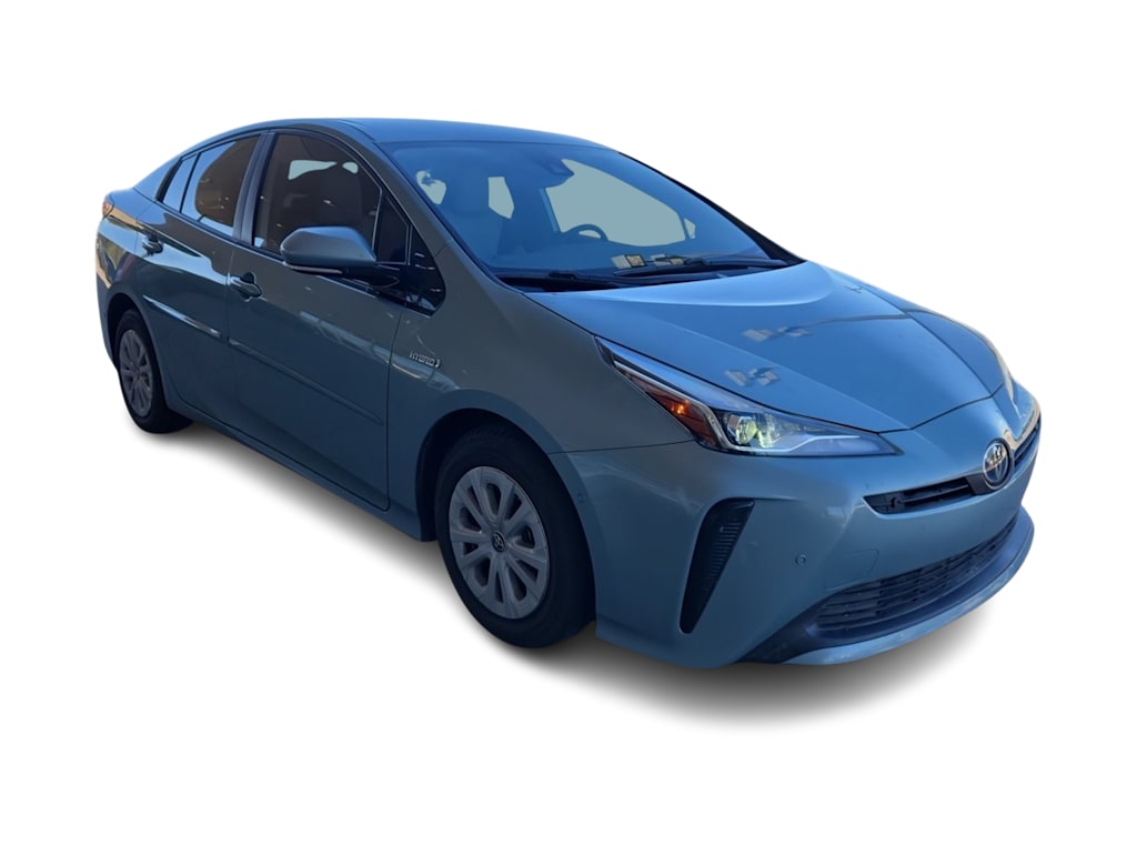 Thumbnail: 2019 Toyota Prius - 17