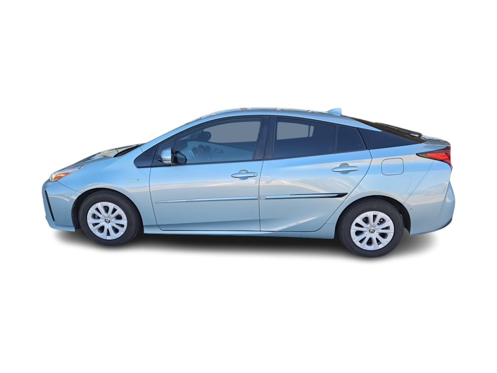 Thumbnail: 2019 Toyota Prius - 3