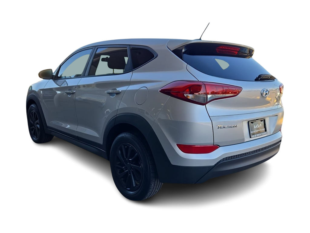 Thumbnail: 2017 Hyundai Tucson - 4