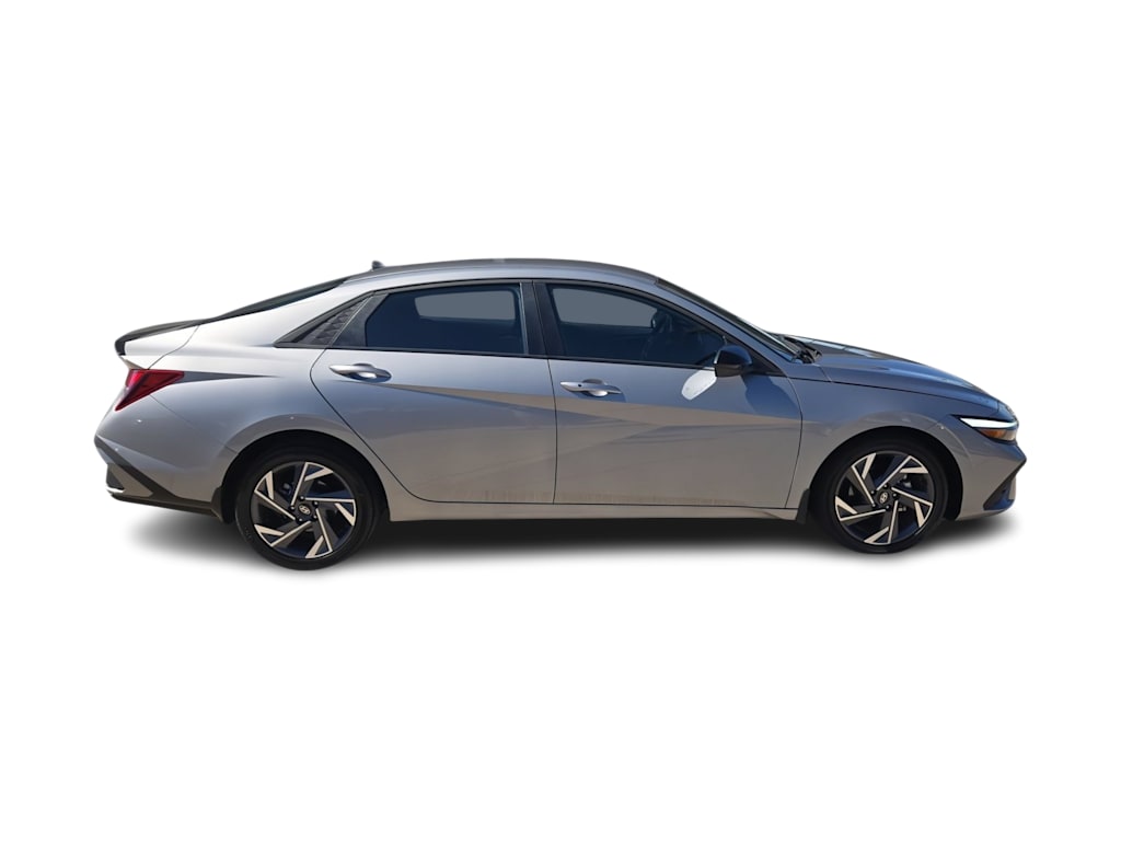 Thumbnail: 2025 Hyundai Elantra - 23